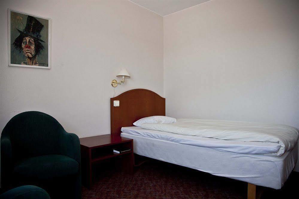 Karlskoga Hotell & Konferens Zewnętrze zdjęcie